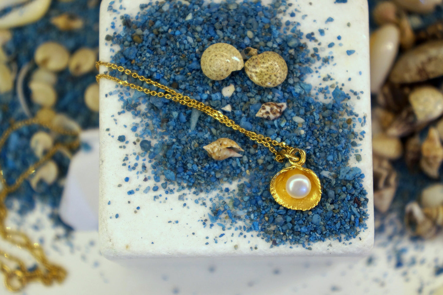 Real Sea shell sterling silver Gold plated necklace with freshwater pearl.