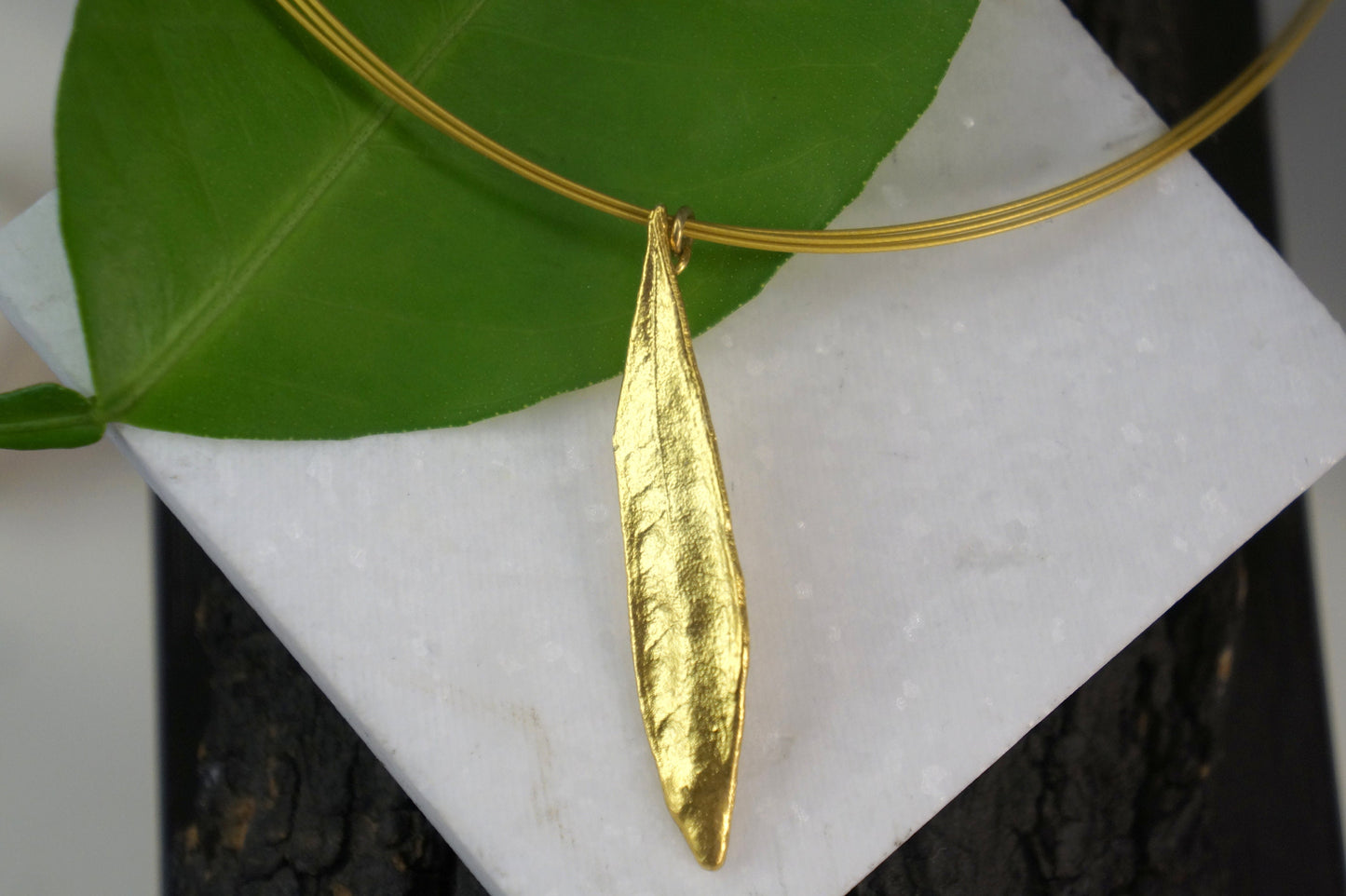 Gold Olive Leaf chain Necklace for Women. 14K Gold plated on Sterling silver