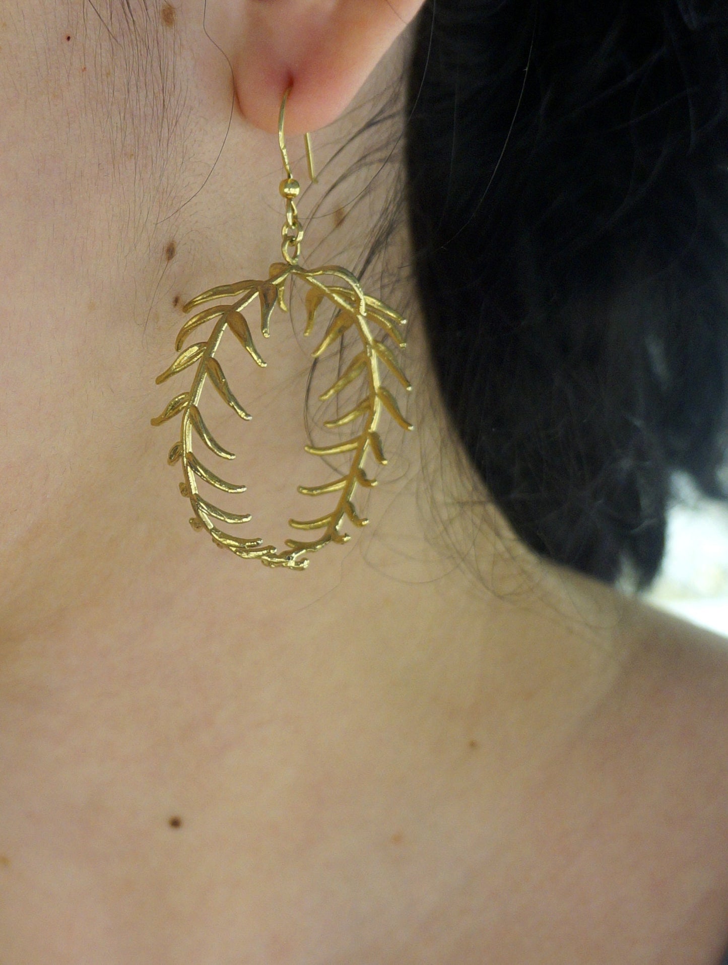 Big Hoop Earrings for Women,silver big hoops Araucaria,Gift for Wife,Leaf Earrings,Wholesale Jewelry,Flower Earrings,Gold Hoops Earrings