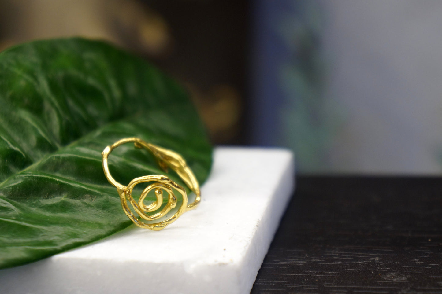 Minimalist Handmade Nature Jewelry. ring Spiral Jasmine plant Twig Ring for men and women, Thin branch ring,Nature electroformed jewelry