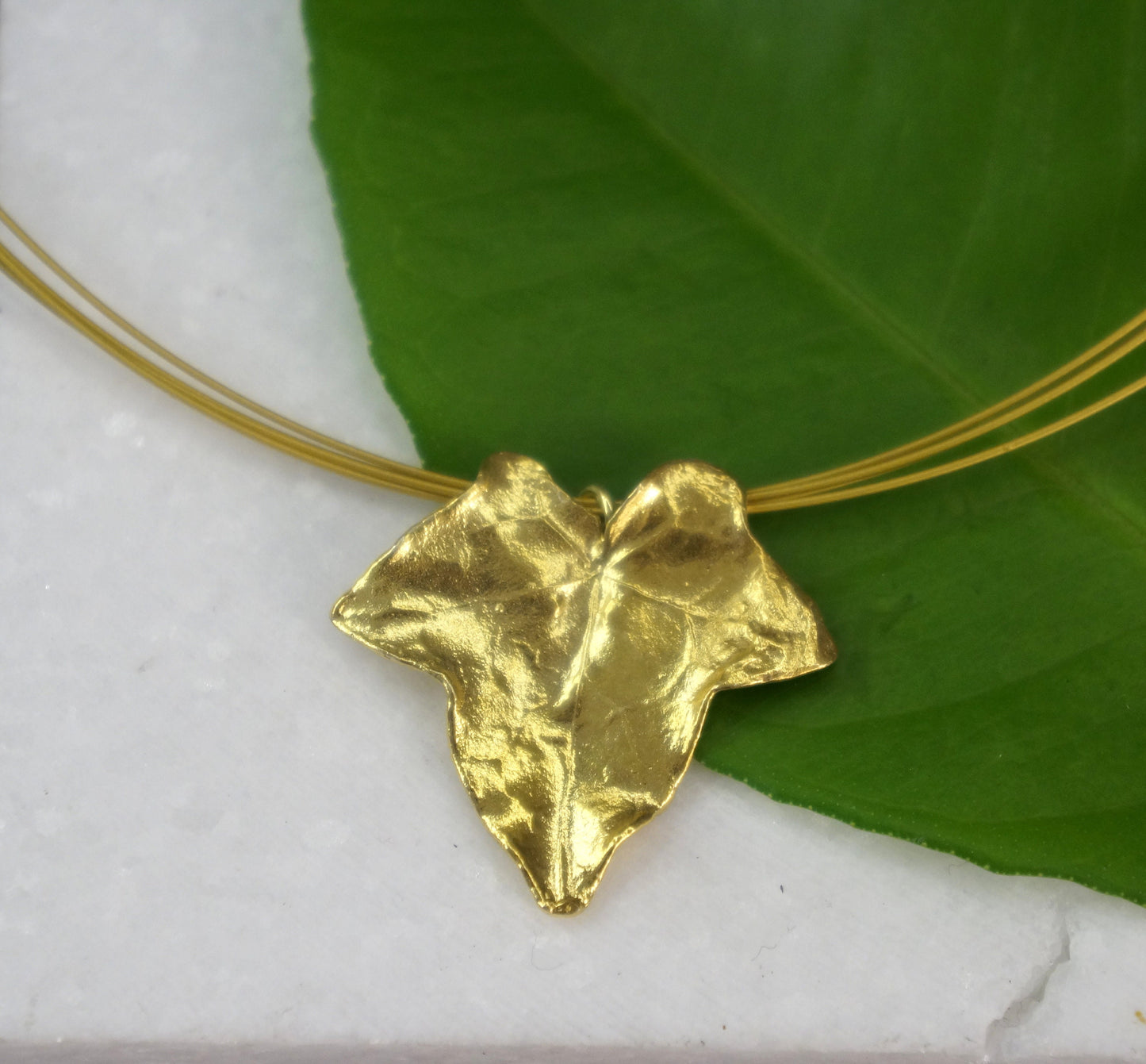 Real Ivy Leaf Necklace, 14K Gold plated on sterling Silver 925 Pendant, Pressed flower Necklace,