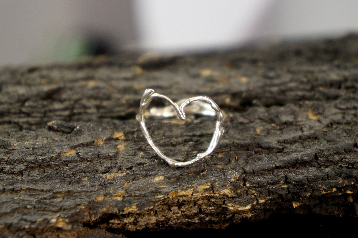 Jasmine plant Twig ring in Sterling Silver, heart Branch ring, Alternative engagement ring, love ring, Jasmine Twig Ring