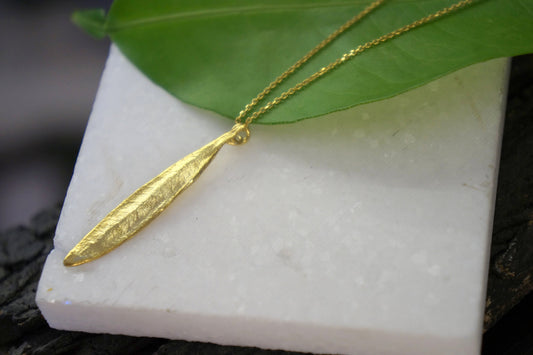 Solid Gold chain necklace, Real Gold Olive leaf Pendant at 18k, 14K or 9k Gold Necklace for Women, Nature Inspired Lightweight Jewelry