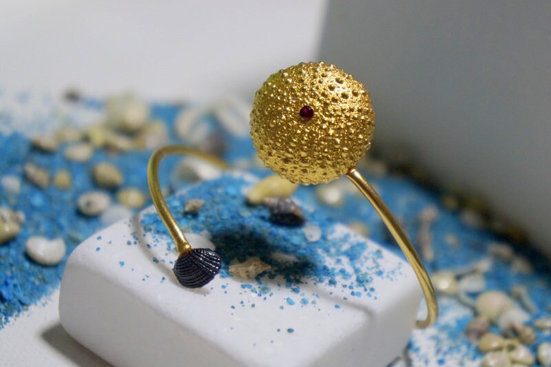 Sea Urchin and Shell Cuff Bracelet, Summer Gift  for Her, 14K Gold plated Sterling Silver Bangle with Zircon Stone, Bridesmaid Jewelry