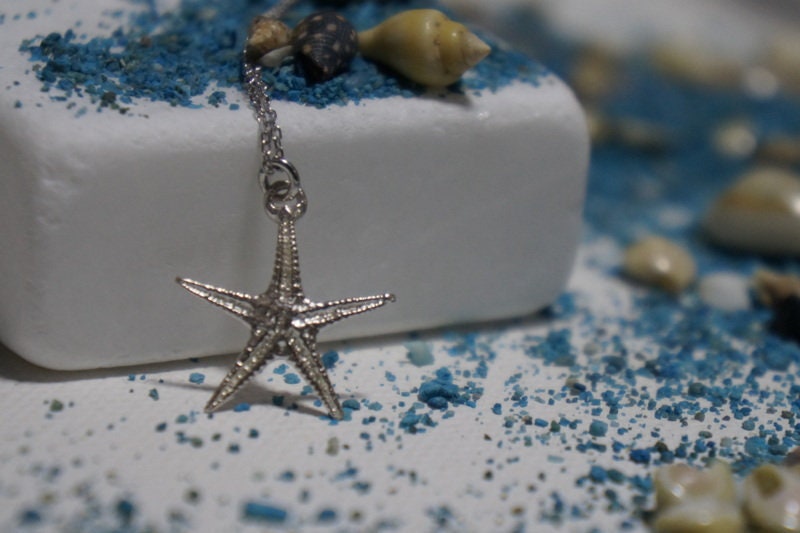 Starfish Gold Necklace Jewelry, Beach, Summer Jewelry,symbolizes the 5 elements. Earth, Air, Water, Fire, Spirit.