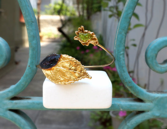 Gold Leaf Cuff Bracelet for women.Rose Leaf & Daisy flower with Raw stone Murano. Bangle in Sterling Silver 925.Symbol of healing,patience..