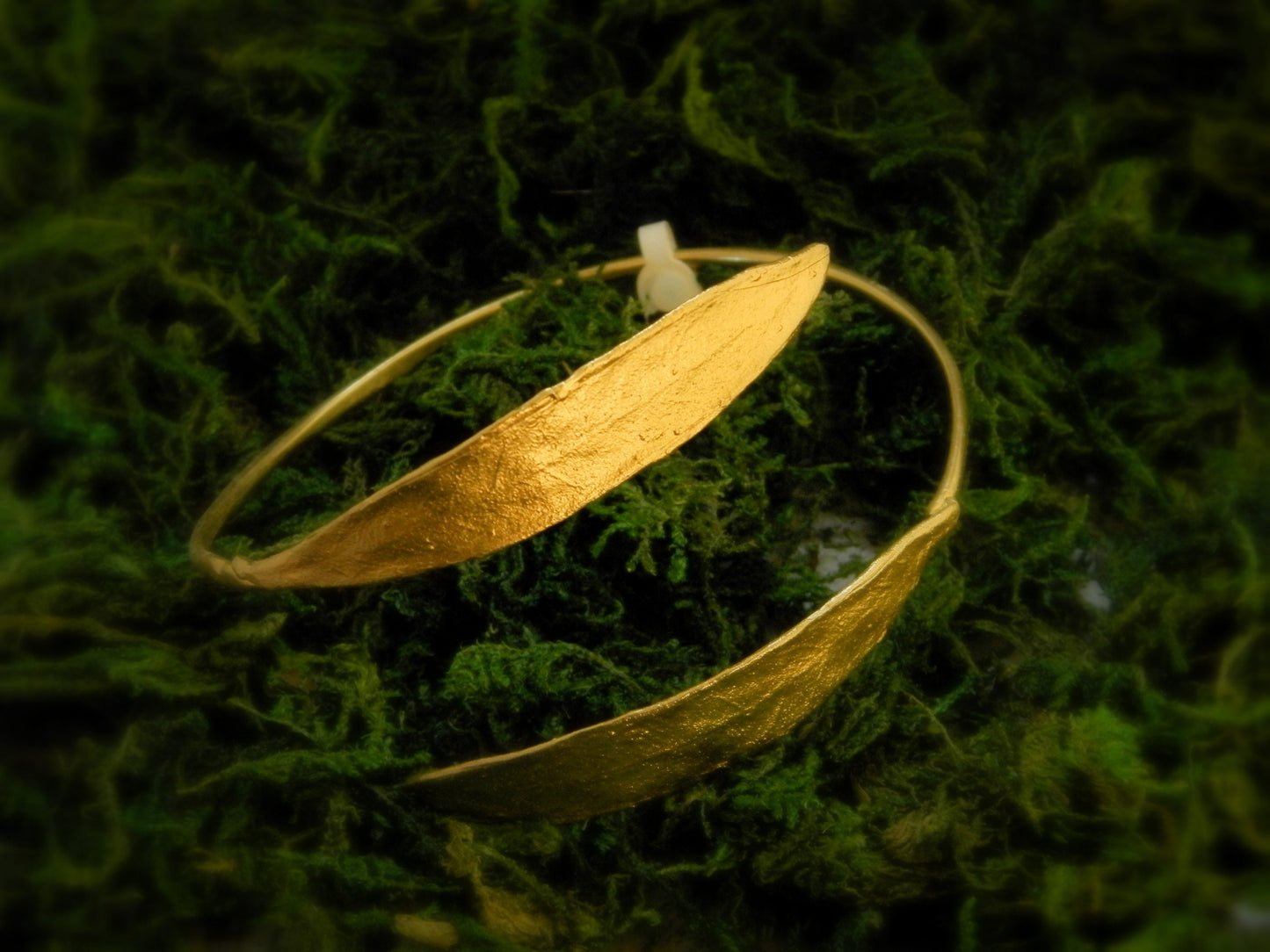 Olive Leaf Adjustable Cuff Bracelet jewelry for Women in Sterling Silver .Olive is a symbol of peace , protection and fertility.