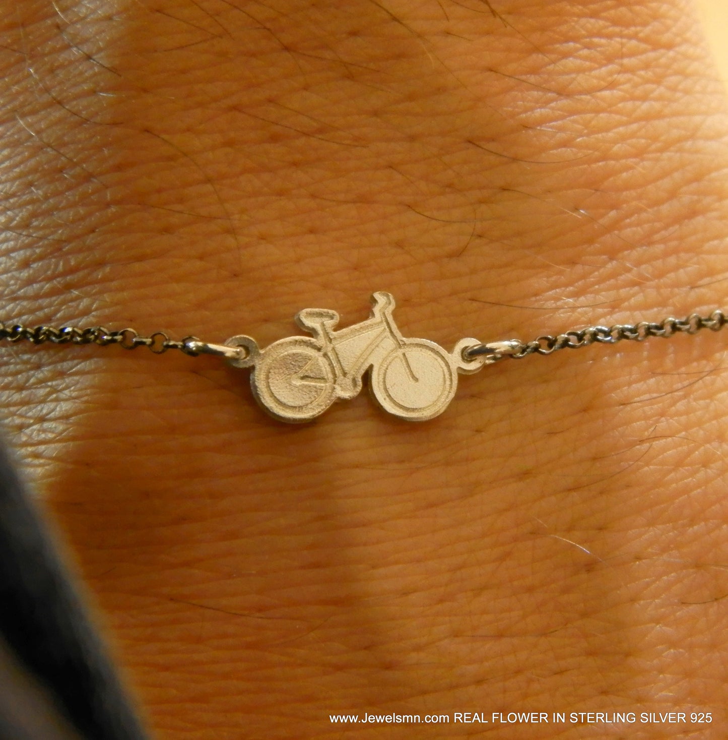 Unisex Bicycle chain Bracelet in Sterling Silver and Black Rhodium chain.