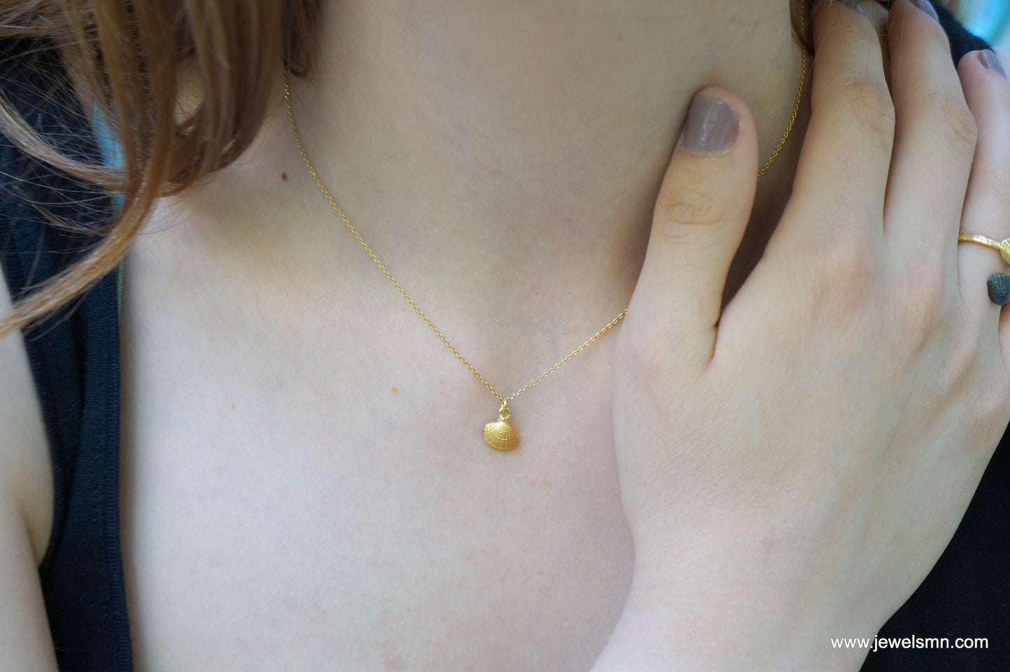 Tiny Sea shell GOLD jewelry pendant.Solid Gold Real Sea Shell Necklace, 9k 14K or 18k with chain , minimal gift for women and girls