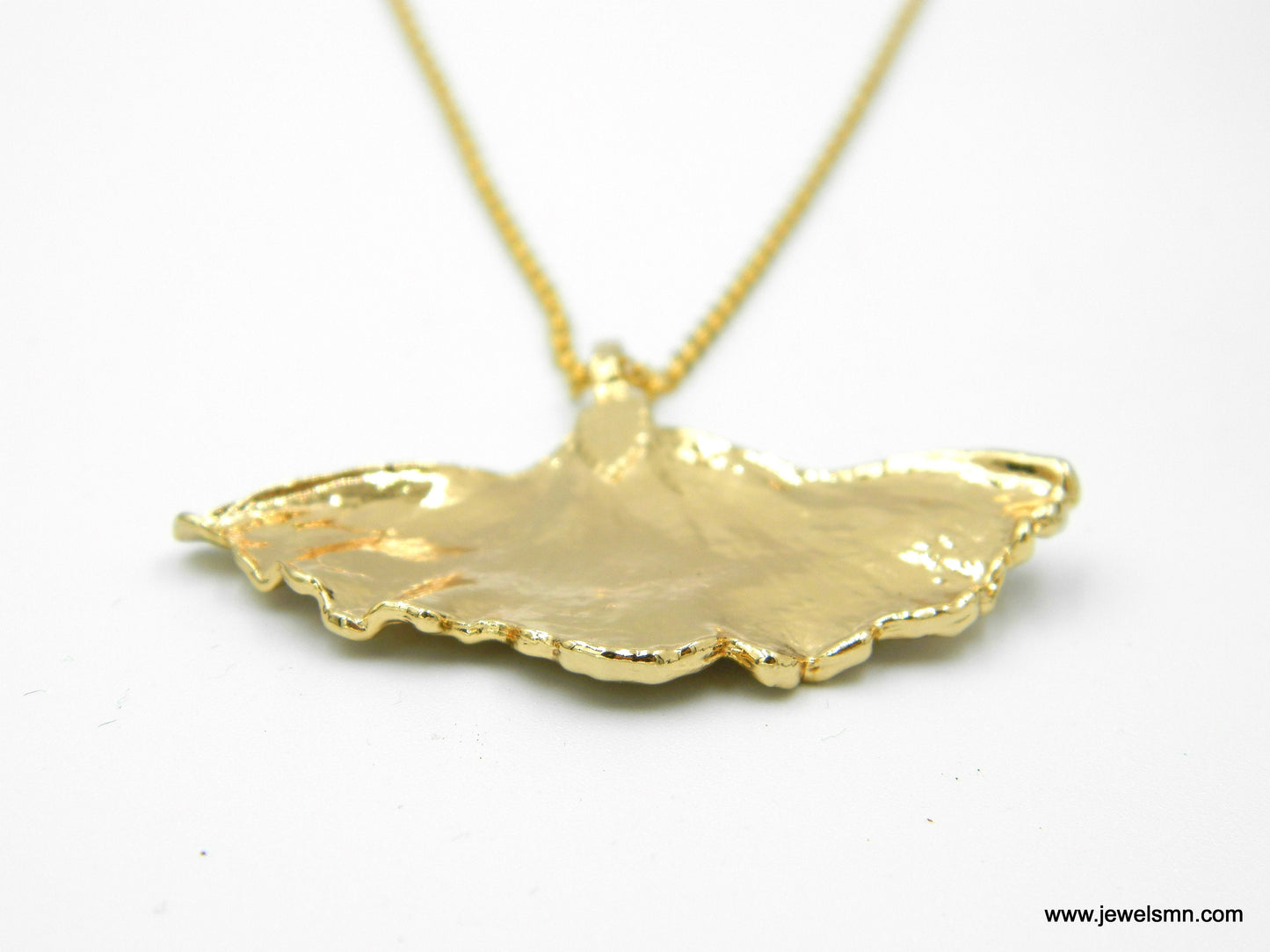 Gingko leaf Pendant necklace 18K gold dipped Brass leaf. Real Ginkgo Biliba Plant gold leaves Natural jewelry woodland wedding Chain Pedant